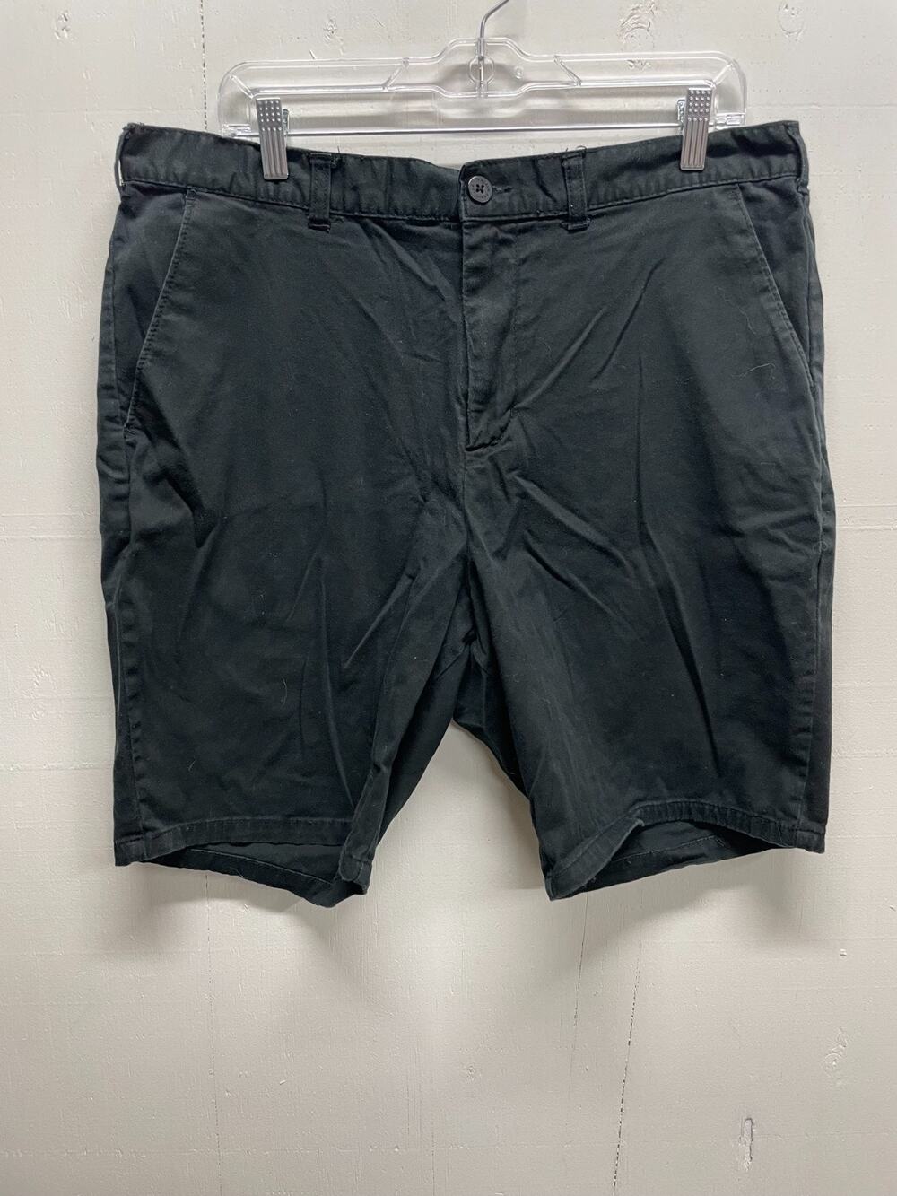 Pacsun Men's Black Chino Style Shorts Size 36 Waist Flat Front Golf Skater